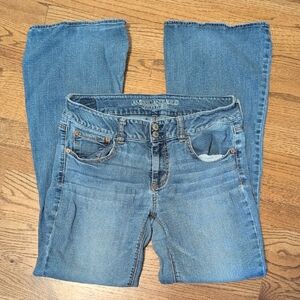 American Eagle Outfitters Women's Light Blue Artist Stretch Jeans